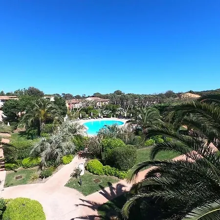 Presqu'ile De Giens - Hameau De La Pinede Hyères